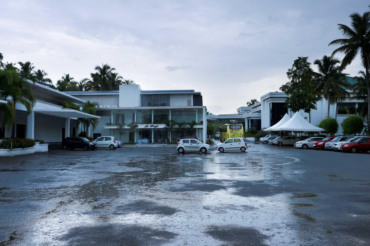Treebo Trend Al Saj Convention Centre Kazhakuttam 외부 사진